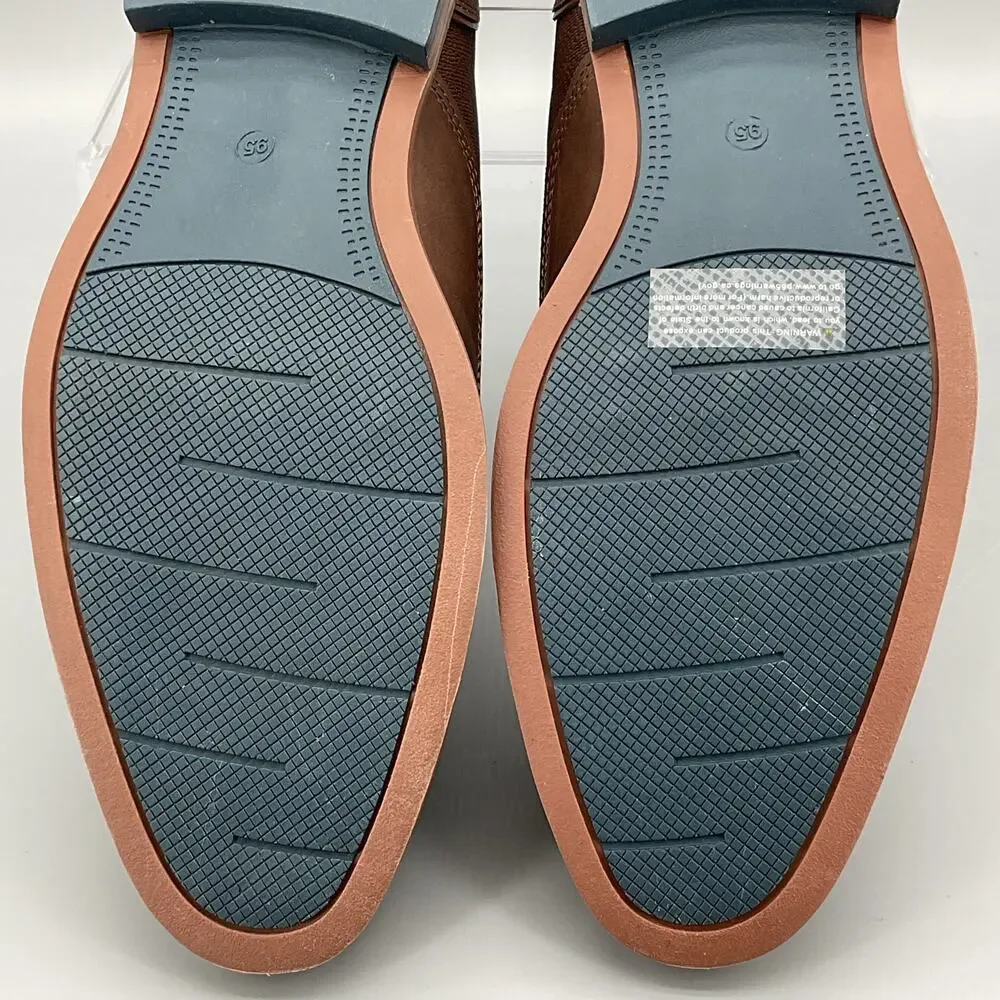 Reserved Footwear color brown